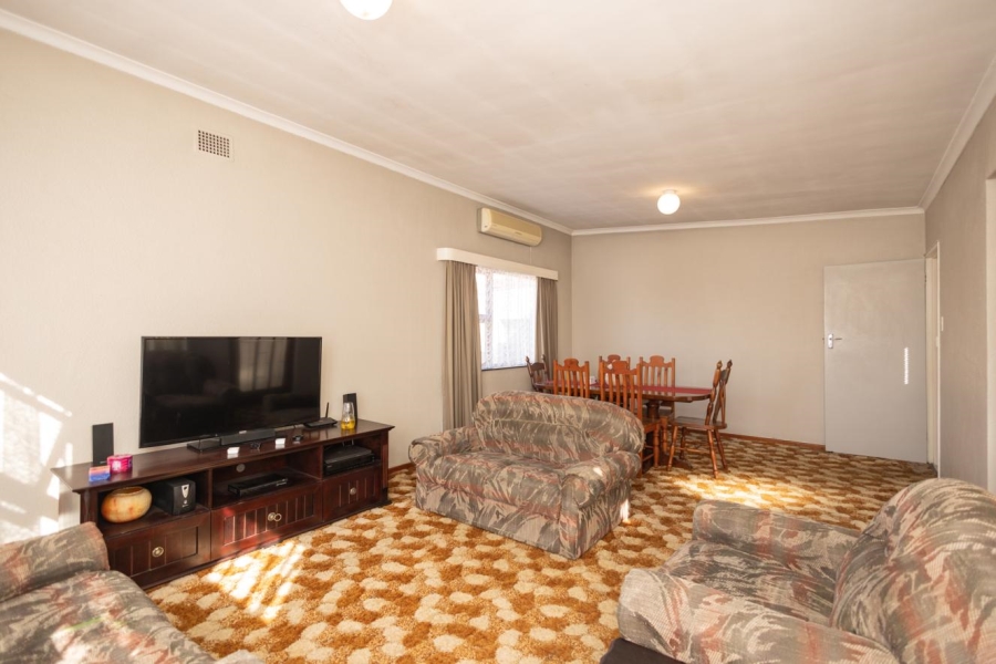 3 Bedroom Property for Sale in Belmont Park Western Cape